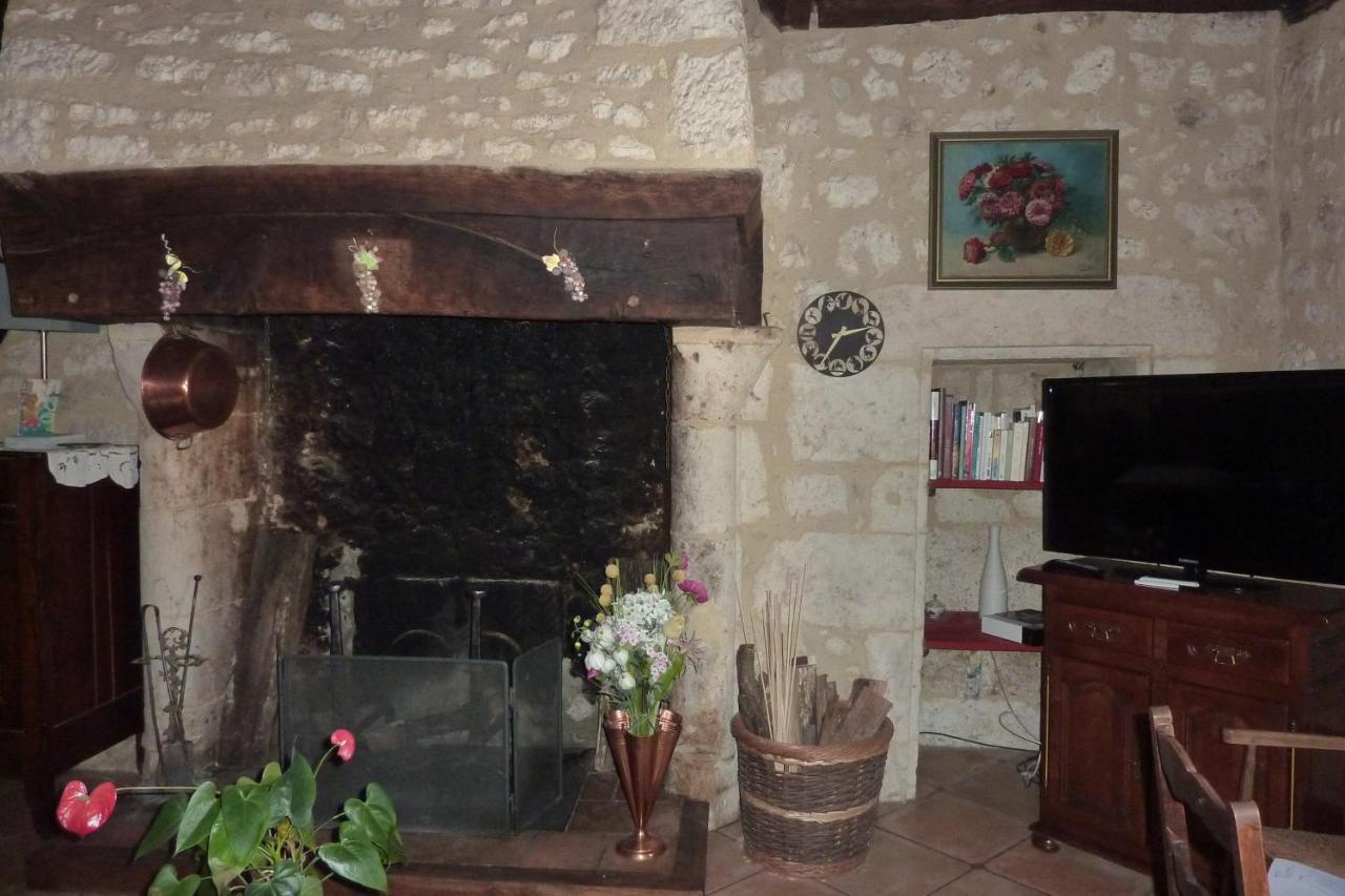 Chez Beatrice Et Gerard Saint-Leon-d'Issigeac Exterior foto